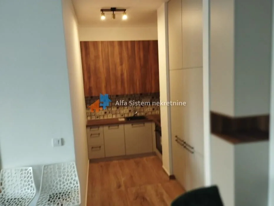 Rent, four bedroom apartment, 85m², Trošarina, Voždovac Sve Podlokacije