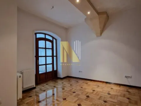 Izdavanje, poslovni prostor, 950m², Adamovićevo Naselje, Novi Sad Sve Podlokacije - image 3