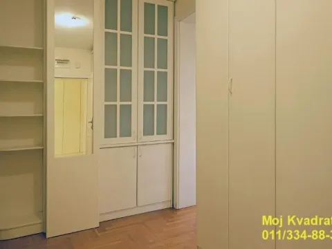 Prodaja, kuća, 143m², Uciteljsko Naselje, Zvezdara Sve Podlokacije - image 5