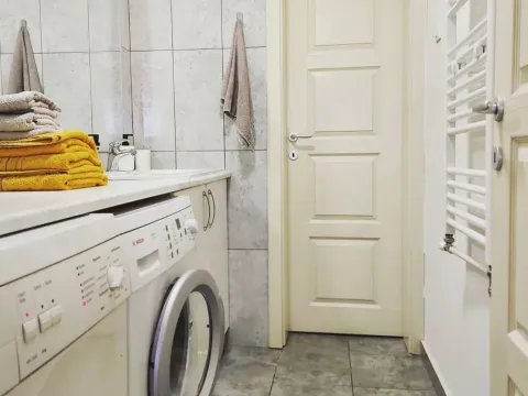 Izdavanje, dvosoban stan, 45m², Centar, Novi Sad - image 9