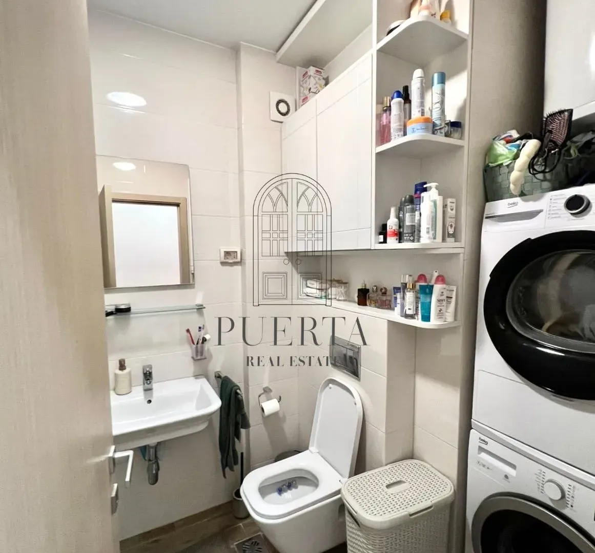 Prodaja, jednosoban stan, 53m², City Kvart, Podgorica