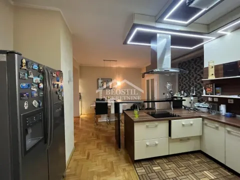 Prodaja, trosoban stan, 115m², Centar, Smederevo - image 15