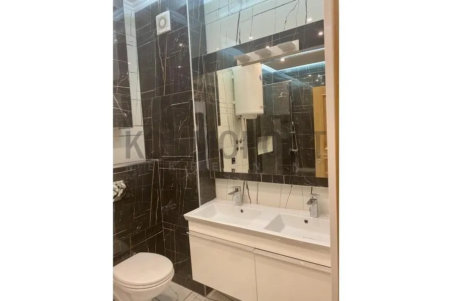 Prodaja, četvorosoban stan, 145m², Centar, Pančevo