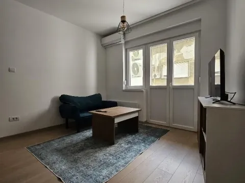 Izdavanje, jednosoban stan, 34m², Stari Grad, Beograd - image 7