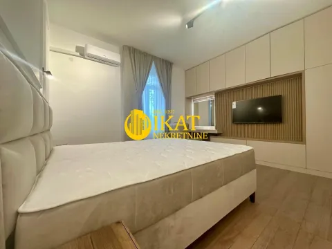 Sale, two bedroom apartment, 49m², Slavija, Vračar Sve Podlokacije - image 9