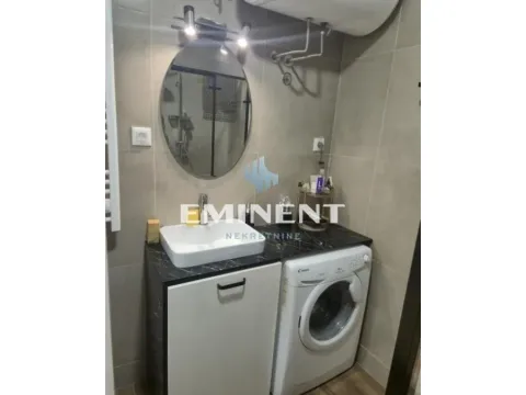 Izdavanje, dvosoban stan, 37m², Zemun Sve Podlokacije, Beograd - image 9