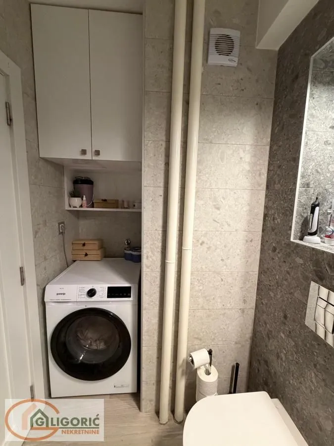 Sale, one bedroom apartment, 42m², Zemun Sve Podlokacije, Beograd