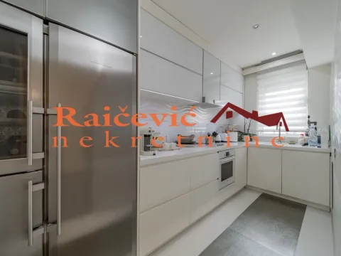 Sale, two bedroom apartment, 136m², Autokomanda, Voždovac Sve Podlokacije - image 5