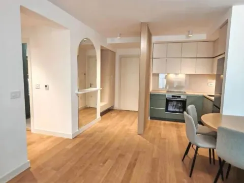 Izdavanje, dvosoban stan, 54m², Lion, Zvezdara Sve Podlokacije - image 1