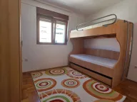 Izdavanje, trosoban stan, 71m², Stari Aerodrom, Podgorica - image 7