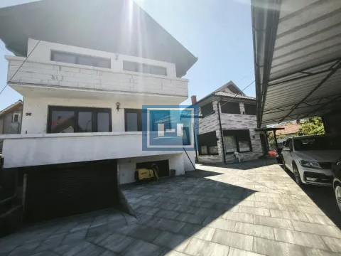 Prodaja, kuća, 528m², Centar, Ćuprija - image 16