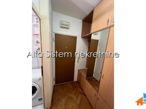 Rent, apartment, 40m², Južni Bulevar, Vračar Sve Podlokacije - image 18