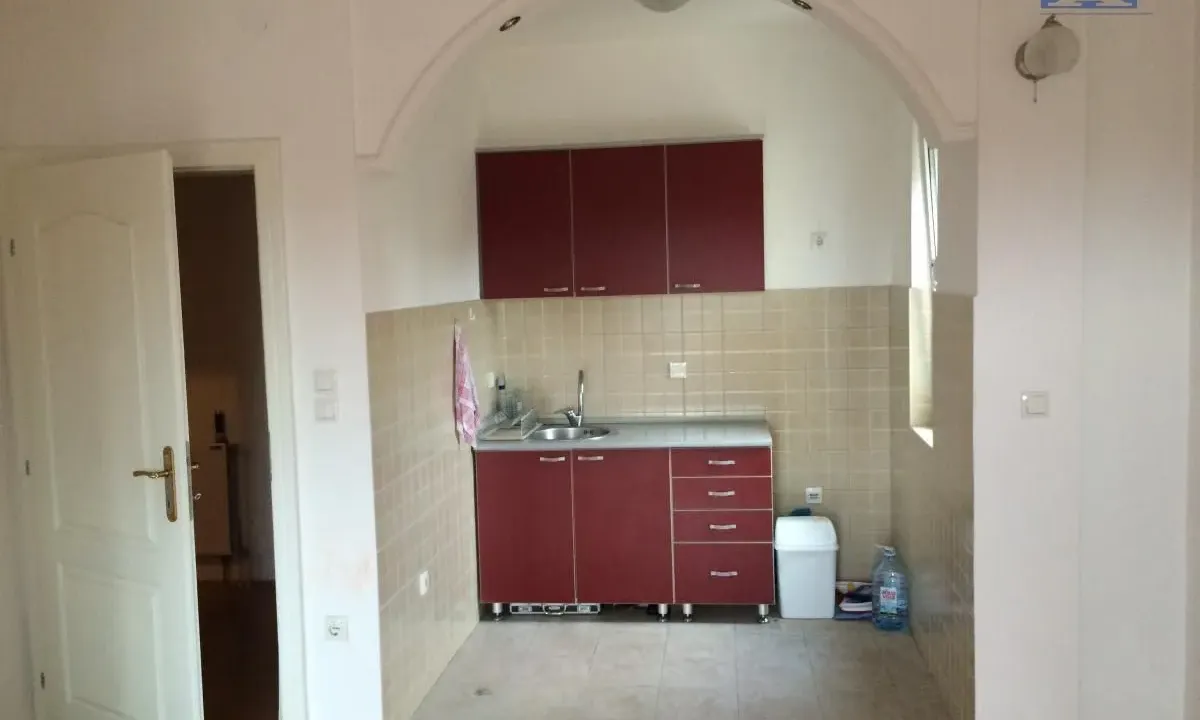 Izdavanje, jednosoban stan, 41m², Sajmište, Novi Sad