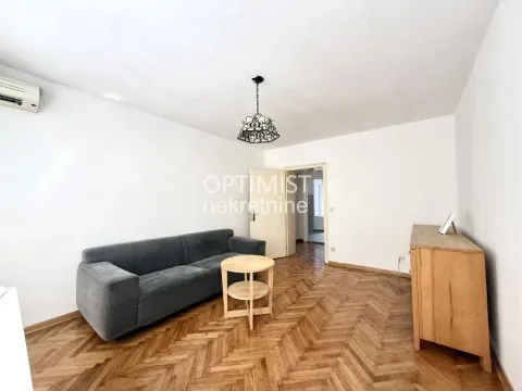 Izdavanje, dvosoban stan, 54m², Stari Grad, Beograd - image 2