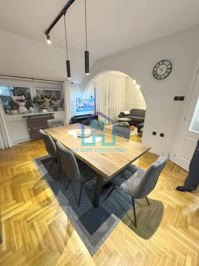 Prodaja, trosoban stan, 80m², Nova Detelinara, Novi Sad Sve Podlokacije