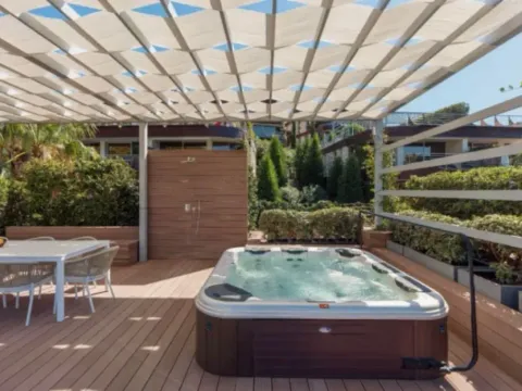 Prodaja, trosoban stan, 517m², Dukley Gardens, Budva - image 4