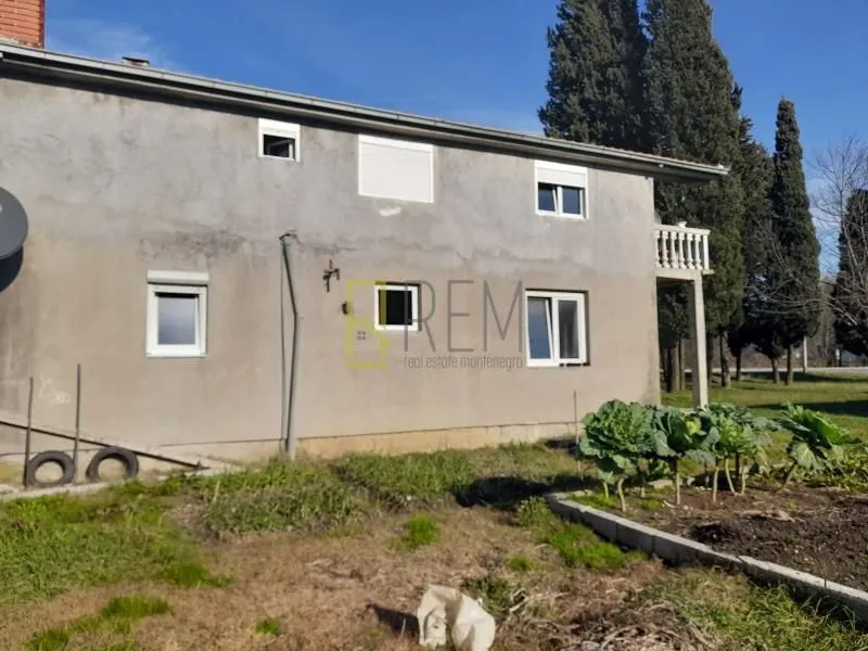 Prodaja, plac, 4000m², Spuž, Danilovgrad