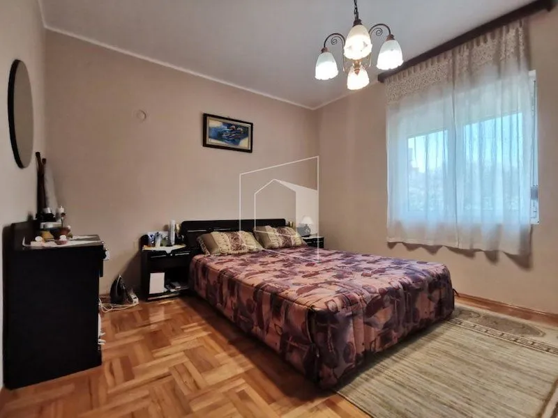 Prodaja, kuća, 170m², Podgorica, Crna Gora