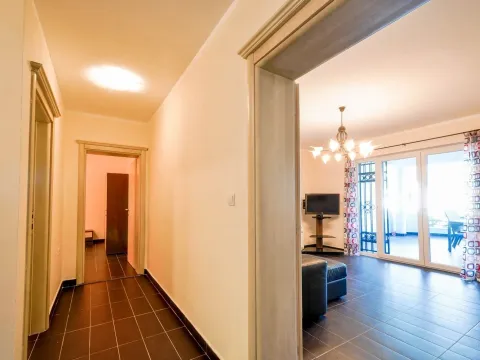 Prodaja, dvosoban stan, 104m², Stoliv, Kotor - image 23