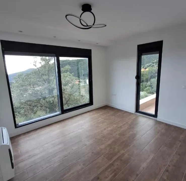 Prodaja, kuća, 180m², Budva, Crna Gora