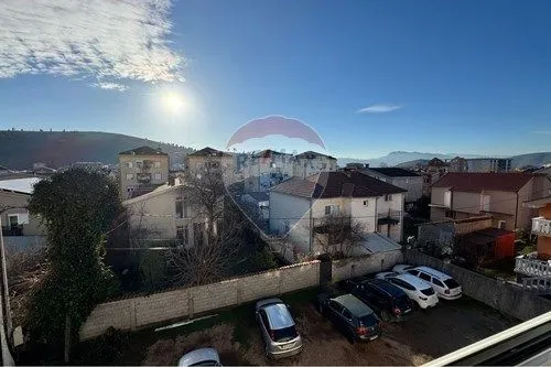 Izdavanje, jednosoban stan, 40m², Zabjelo, Podgorica