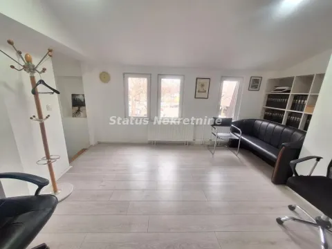 Izdavanje, poslovni prostor, 35m², Liman 3, Novi Sad Sve Podlokacije - image 6