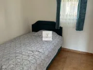 Izdavanje, trosoban stan, 95m², Lazi, Budva - image 22