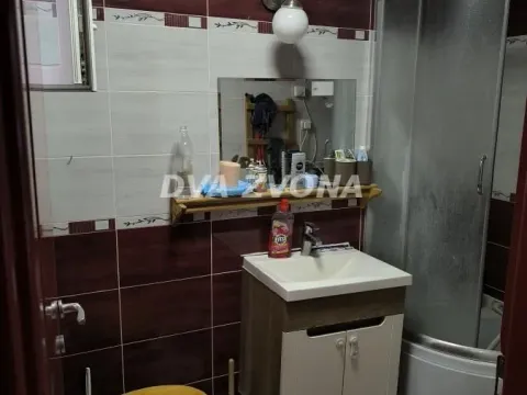 Sale, three bedroom apartment, 85m², Centar, Novi Sad - image 8