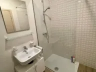 Izdavanje, jednosoban stan, 47m², City Kvart, Podgorica - image 7