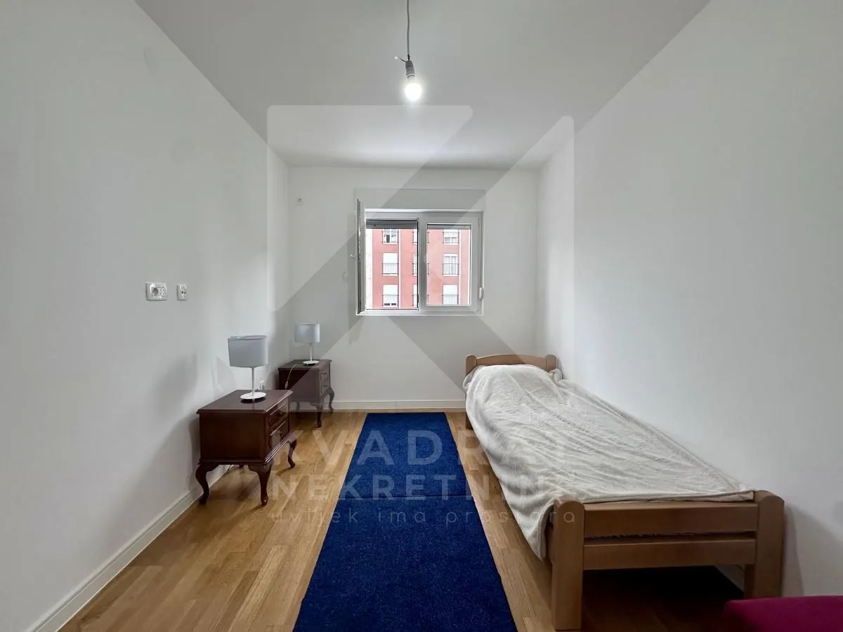 Rent, one bedroom apartment, 42m², Stari Aerodrom, Podgorica