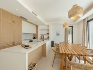 Rent, house, 250m², Blizikuće, Budva - image 5