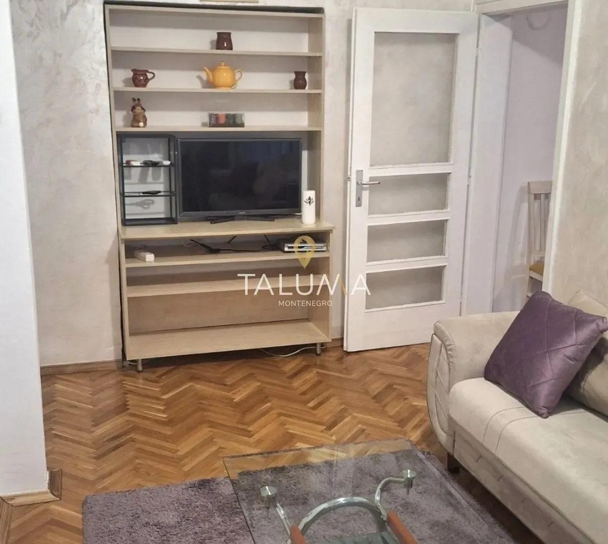 Rent, one bedroom apartment, 38m², Centar, Podgorica