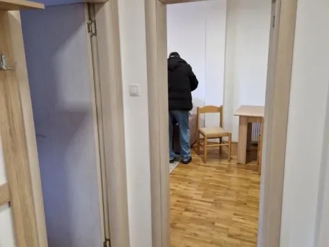 Izdavanje, dvosoban stan, 50m², Bulevar Oslobodjenja, Novi Sad Sve Podlokacije - image 4