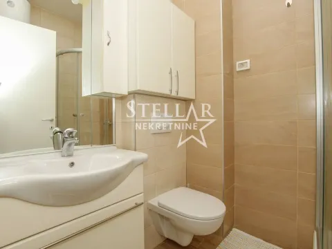 Izdavanje, jednosoban stan, 43m², City Kej, Podgorica - image 8