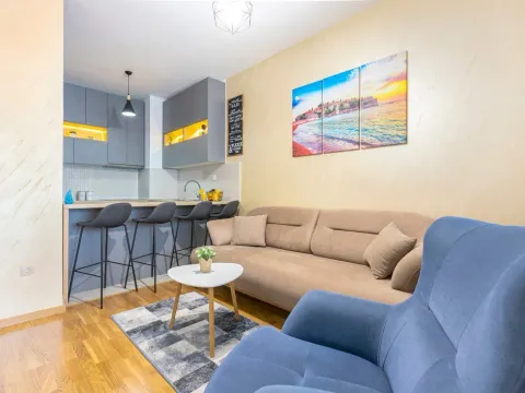 Prodaja, dvosoban stan, 55m², Bečići, Budva - image 9