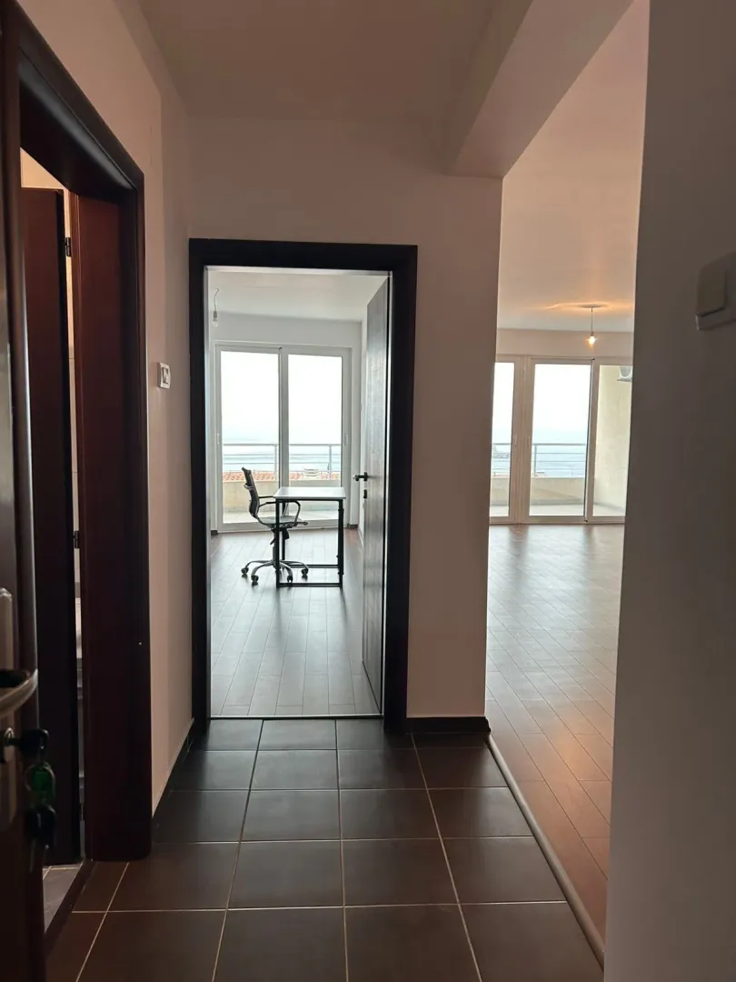 Prodaja, jednosoban stan, 85m², Petrovac, Budva