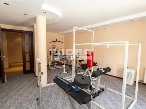 Prodaja, kuća, 600m², Savski Venac, Beograd - image 12