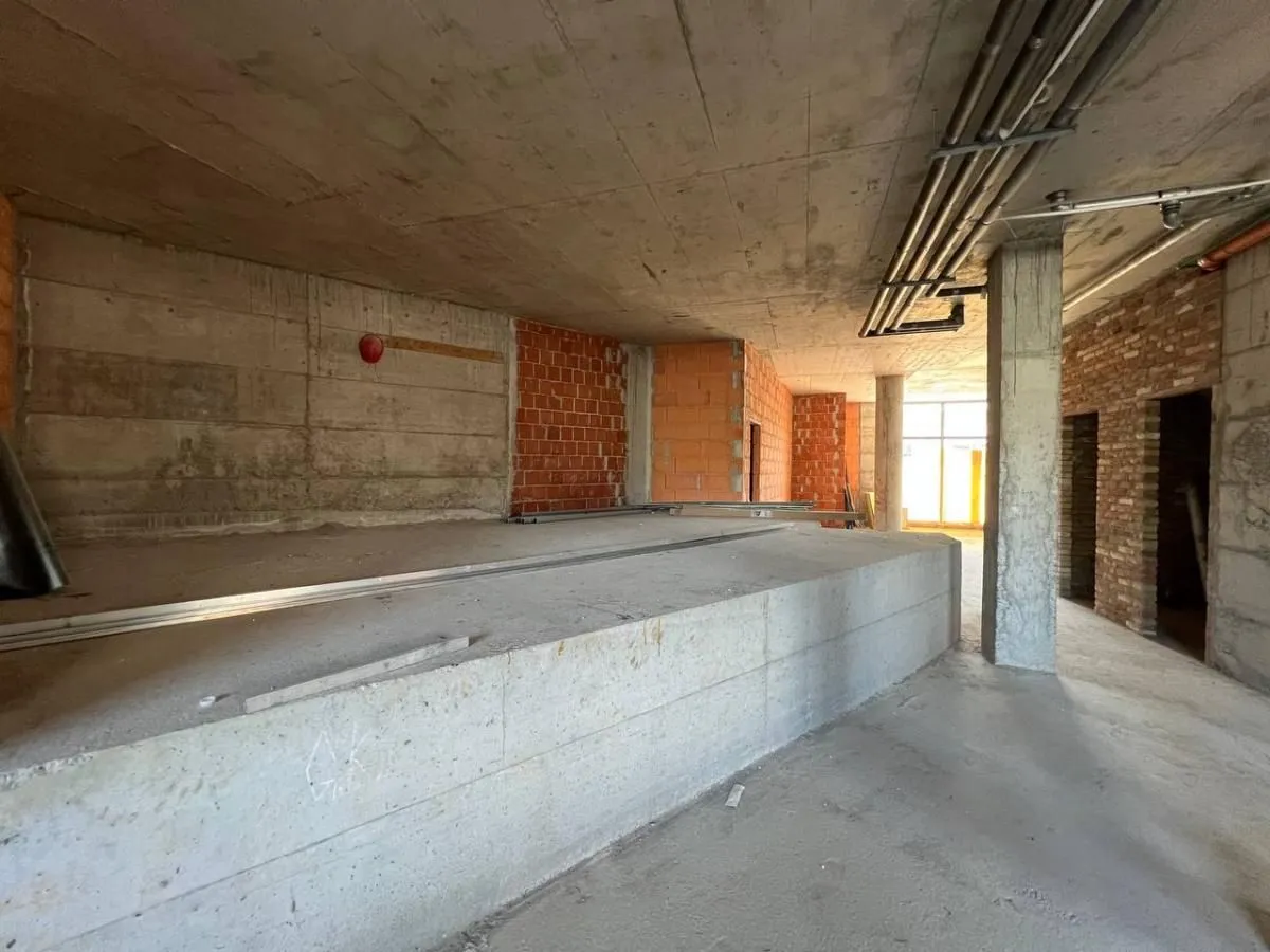 Rent, office space, 327m², Socijalno, Novi Sad Sve Podlokacije