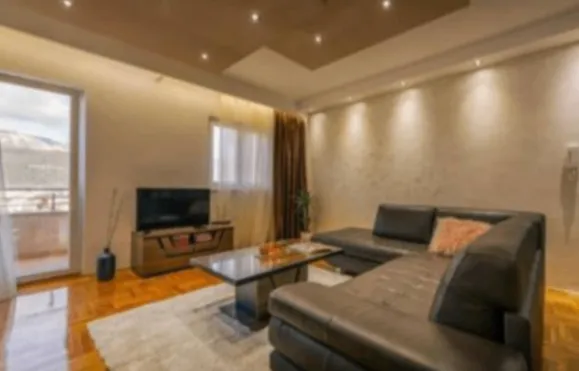 Izdavanje, stan, 80m², Babin Do, Budva