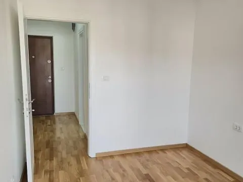 Rent, apartment, 47m², Zagorič, Podgorica - image 5