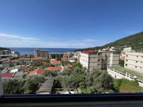 Prodaja, jednosoban stan, 54m², Petrovac, Budva - image 1