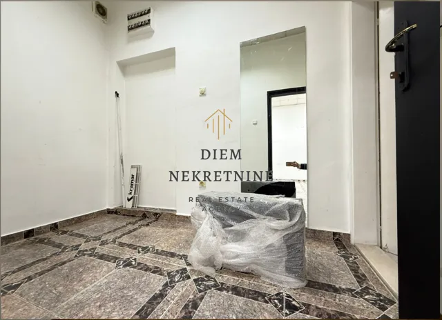 Rent, office space, 30m², Centar, Podgorica