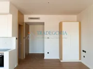 Prodaja, stan, 62m², Tivat, Crna Gora - image 8