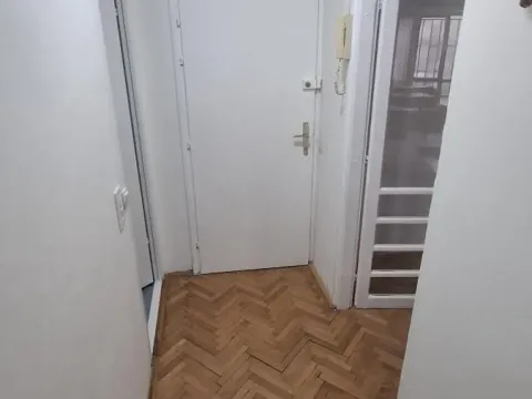 Rent, one bedroom apartment, 35m², Bulevar Oslobodjenja, Novi Sad Sve Podlokacije - image 5