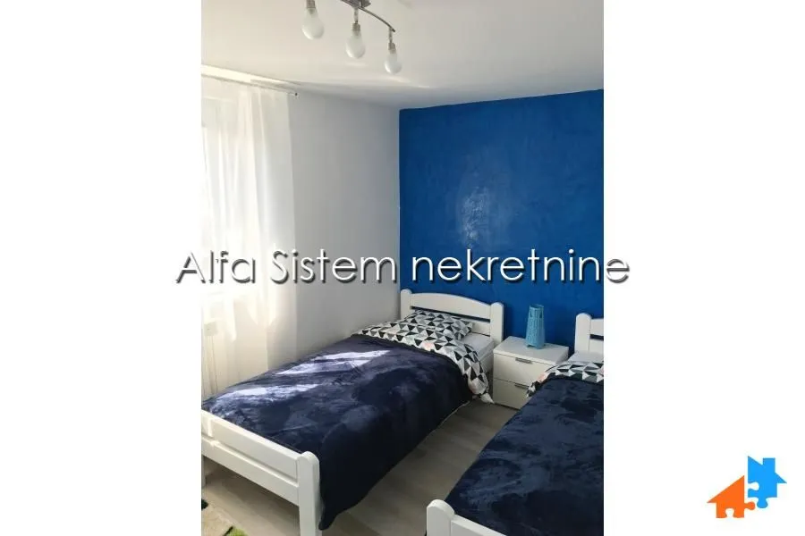 Izdavanje, trosoban stan, 68m², Stari Grad, Beograd