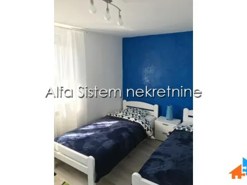 Izdavanje, trosoban stan, 68m², Stari Grad, Beograd - image 11