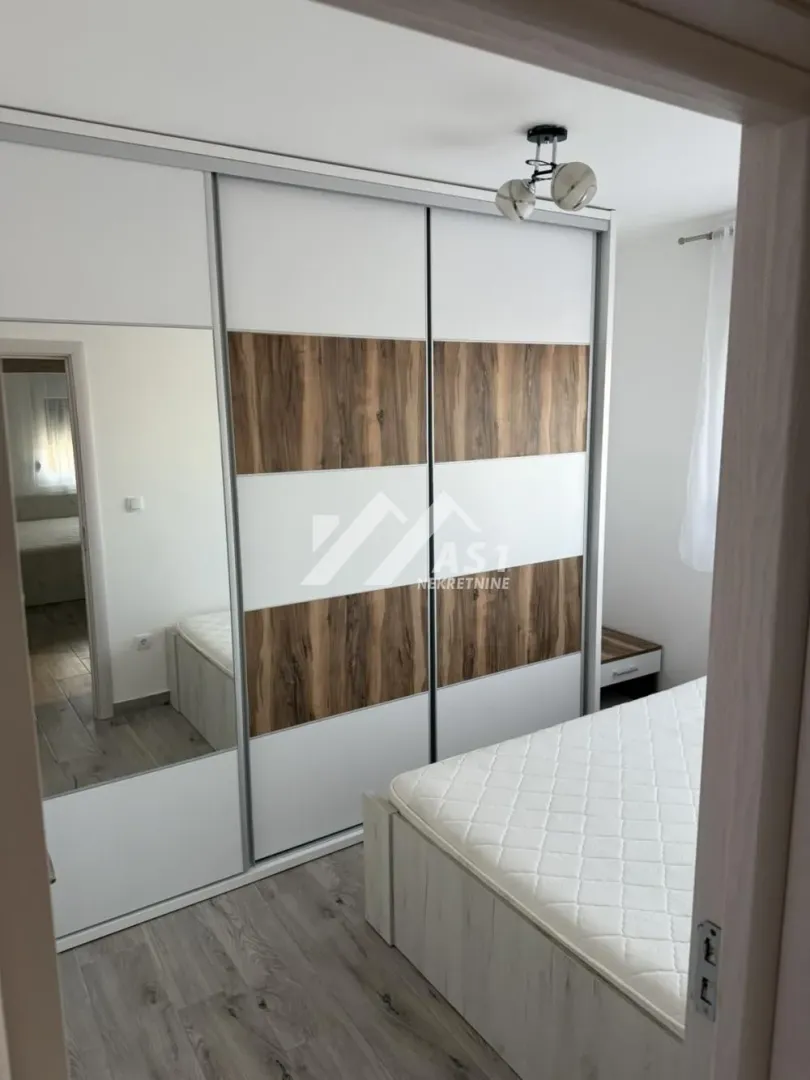 Izdavanje, četvorosoban stan, 91m², Telep, Novi Sad Sve Podlokacije