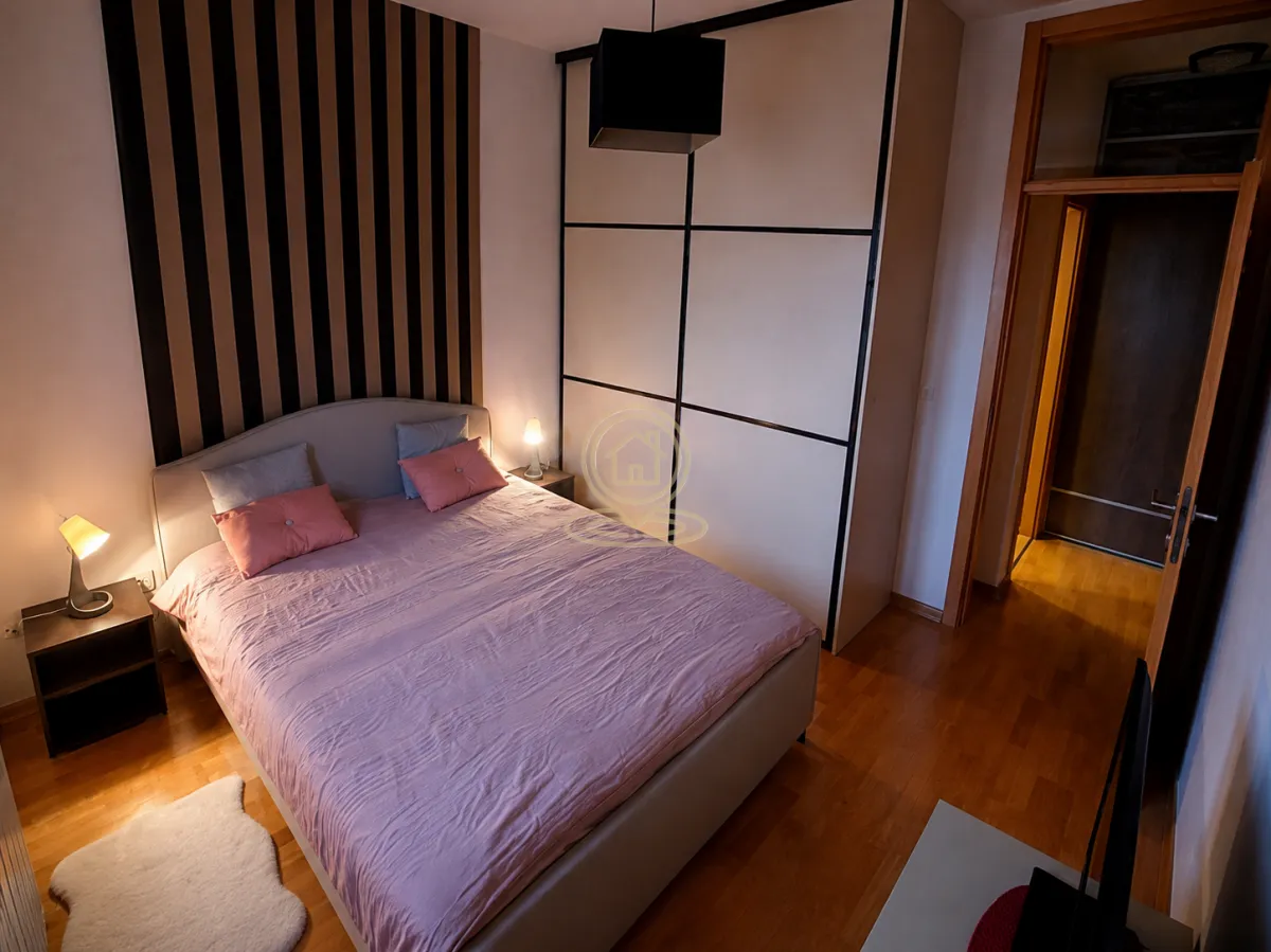 Rent, two bedroom apartment, 50m², Stari Grad, Beograd