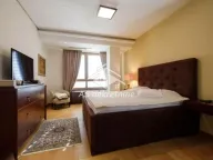 Izdavanje, četvorosoban stan, 150m², Novi Beograd Sve Podlokacije, Beograd - image 14