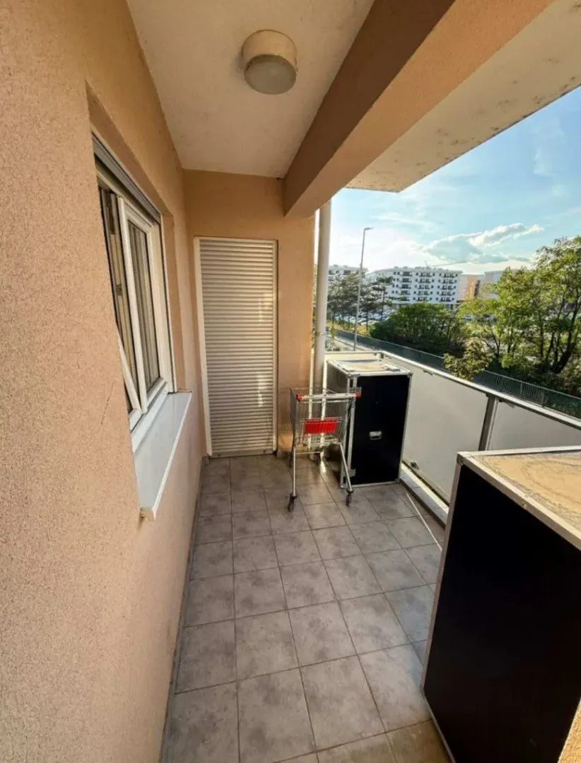 Rent, two bedroom apartment, 68m², City Kvart, Podgorica